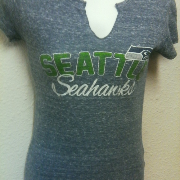 NFL Seattle Seahawks Women's size Small Top - Picture 5 of 5